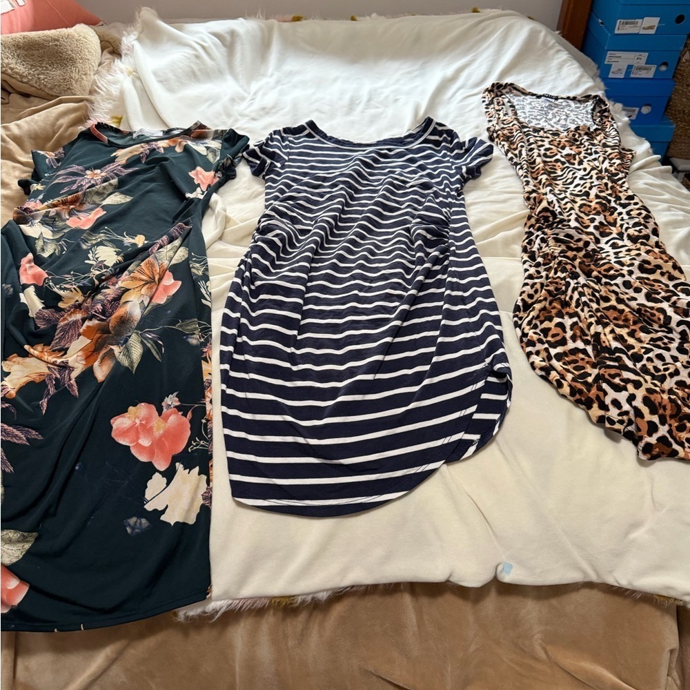 Lot of 3 Maternity Animal Print & Floral Dresses XS/S